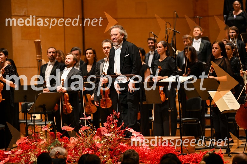 32. managerski koncert