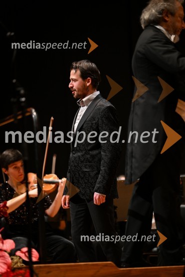 32. managerski koncert