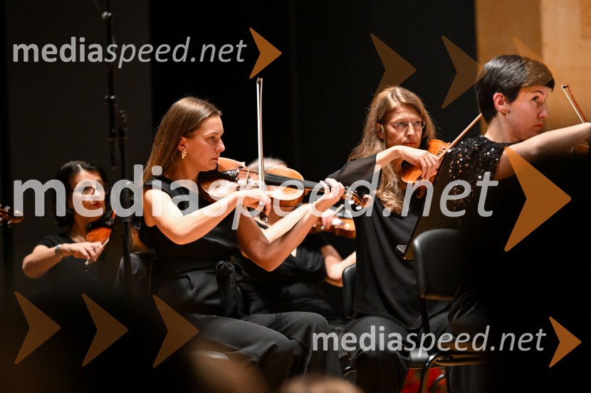 32. managerski koncert