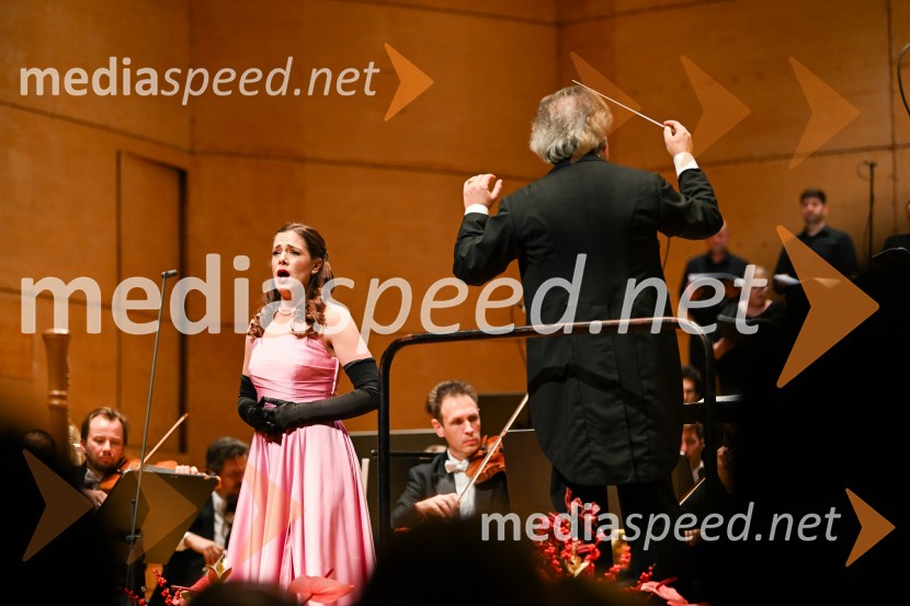 32. managerski koncert