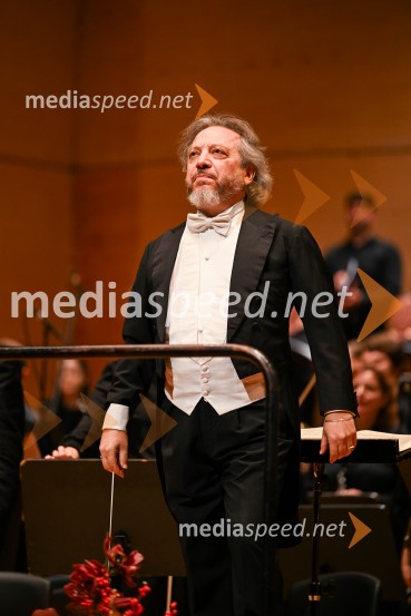 32. managerski koncert