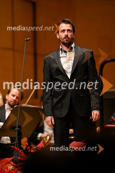 32. managerski koncert