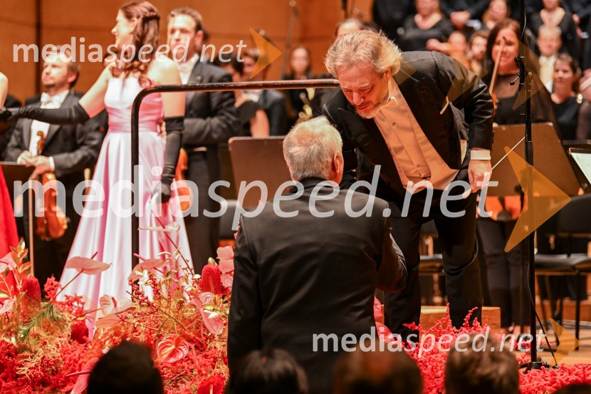 32. managerski koncert