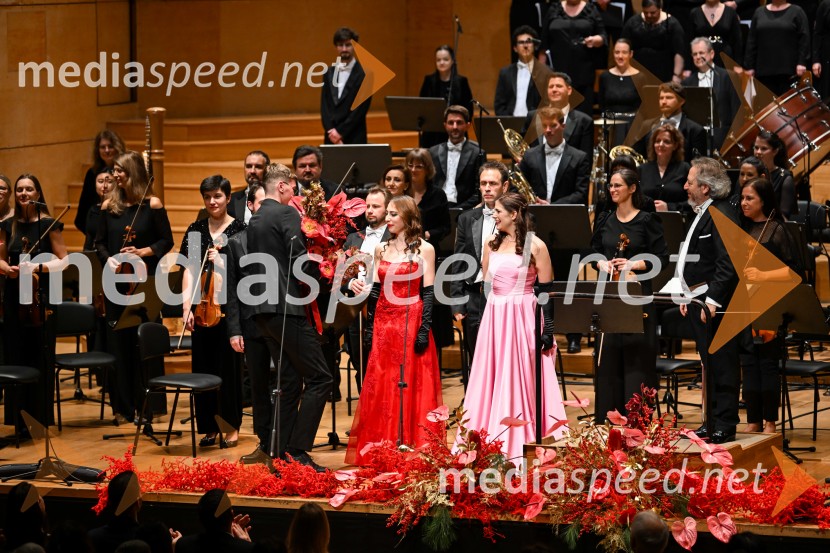 32. managerski koncert