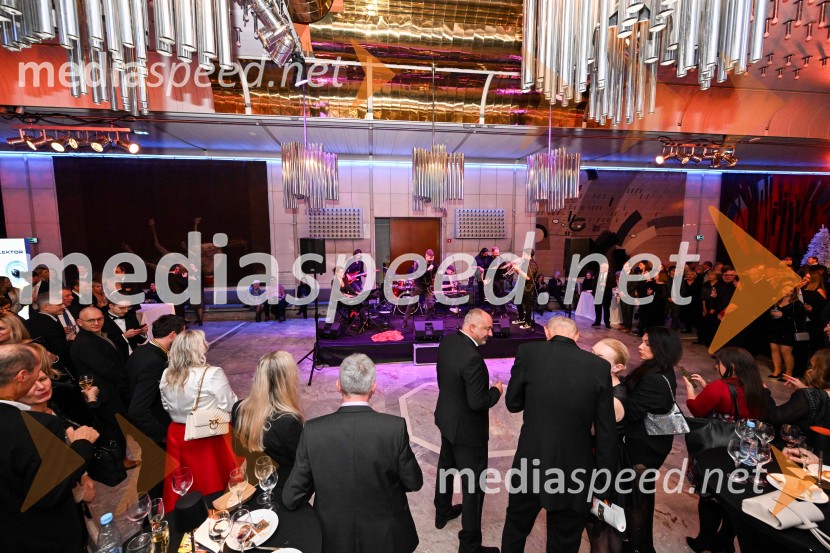 32. managerski koncert