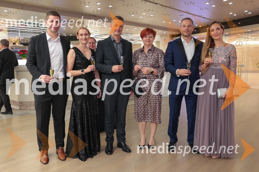 32. Managerski koncert