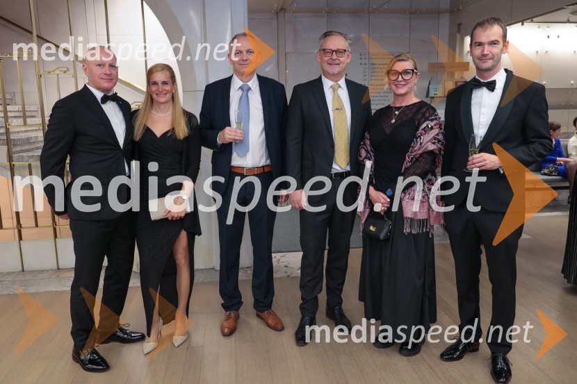 32. Managerski koncert