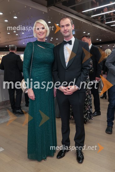  Petra Juvančič, izvršna direktorica, Združenje Manager;  ... 32. Managerski koncert