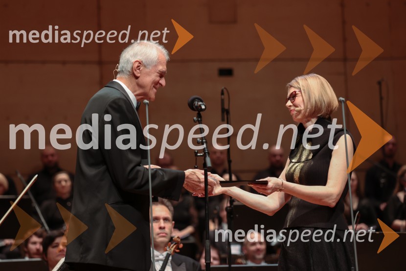 32. Managerski koncert