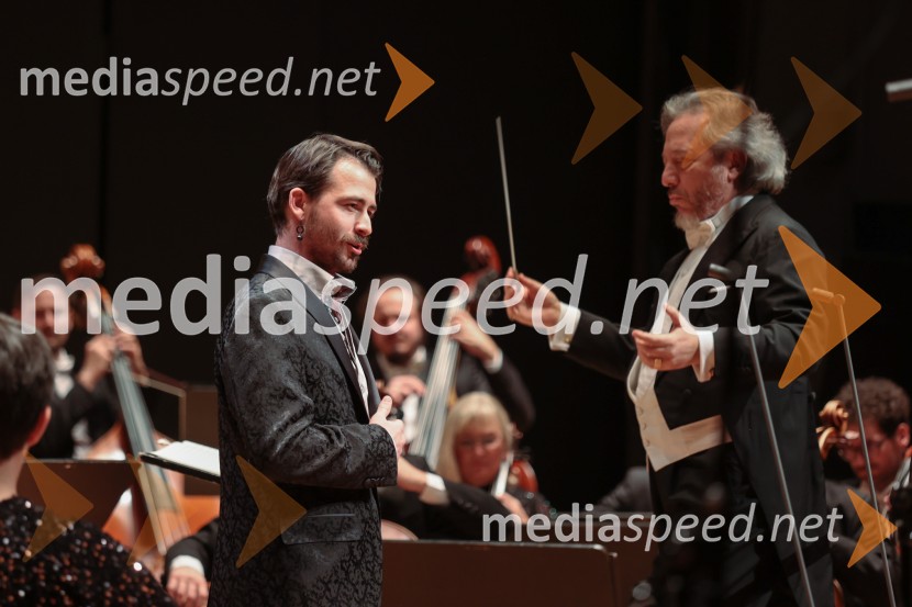 32. Managerski koncert