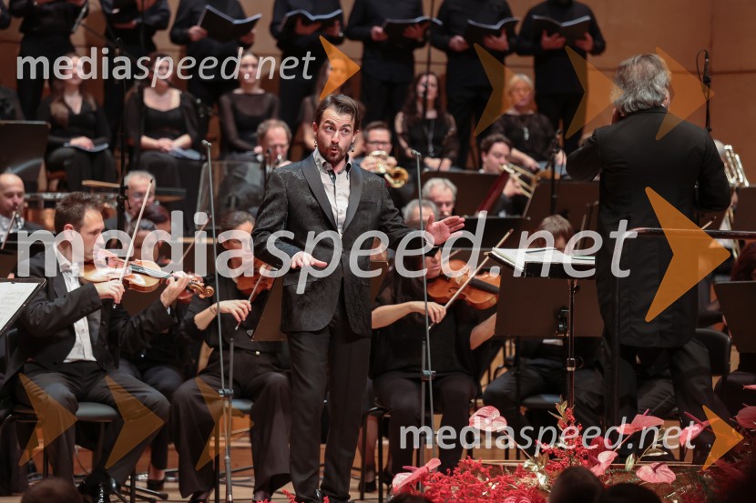 32. Managerski koncert