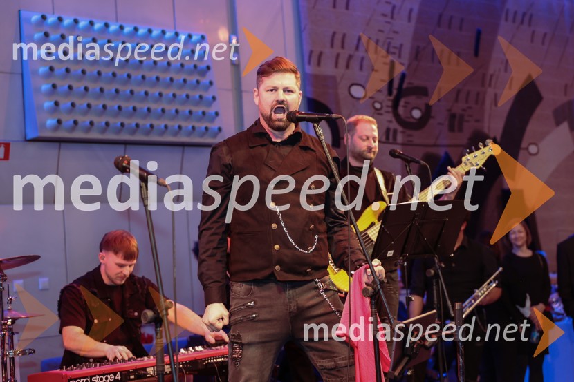 32. Managerski koncert