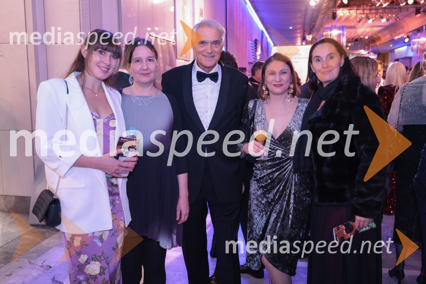 32. Managerski koncert