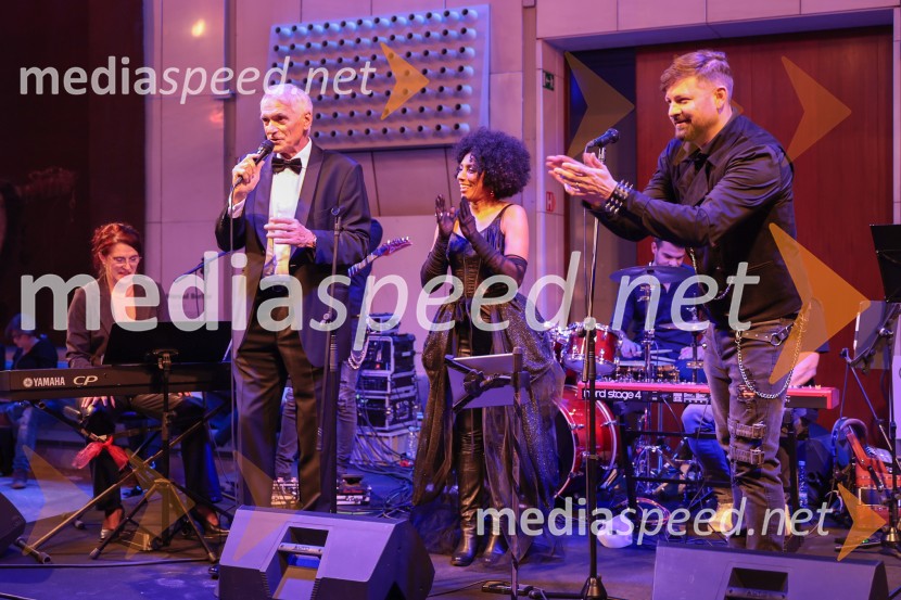 32. Managerski koncert