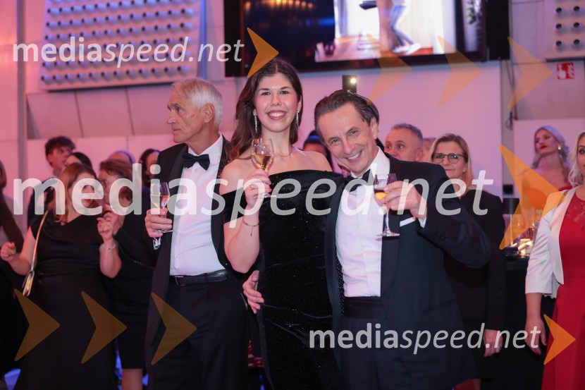 32. Managerski koncert