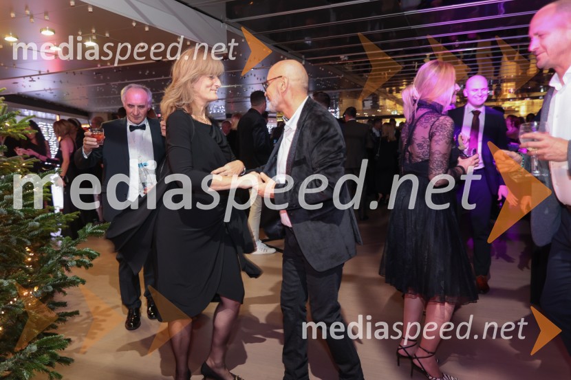 32. Managerski koncert