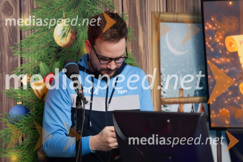  Nejc Šmit, improvizator, stand up komik, glasbenikDobrodelni maraton Radia 1