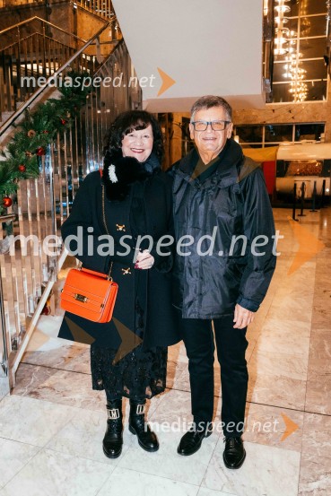 Avtorski projekt 1983 - Transgeneracijska dokumentarna fikcija v SNG Nova Gorica