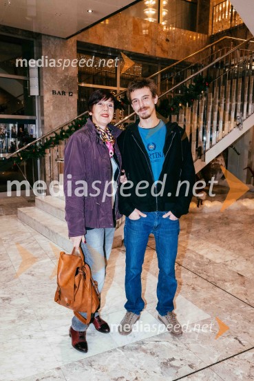 Avtorski projekt 1983 - Transgeneracijska dokumentarna fikcija v SNG Nova Gorica