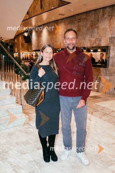 Avtorski projekt 1983 - Transgeneracijska dokumentarna fikcija v SNG Nova Gorica