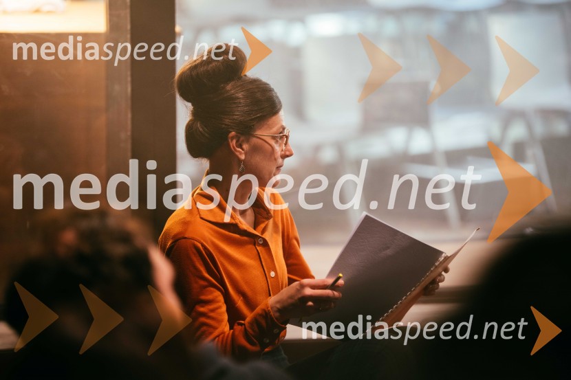 Avtorski projekt 1983 - Transgeneracijska dokumentarna fikcija v SNG Nova Gorica