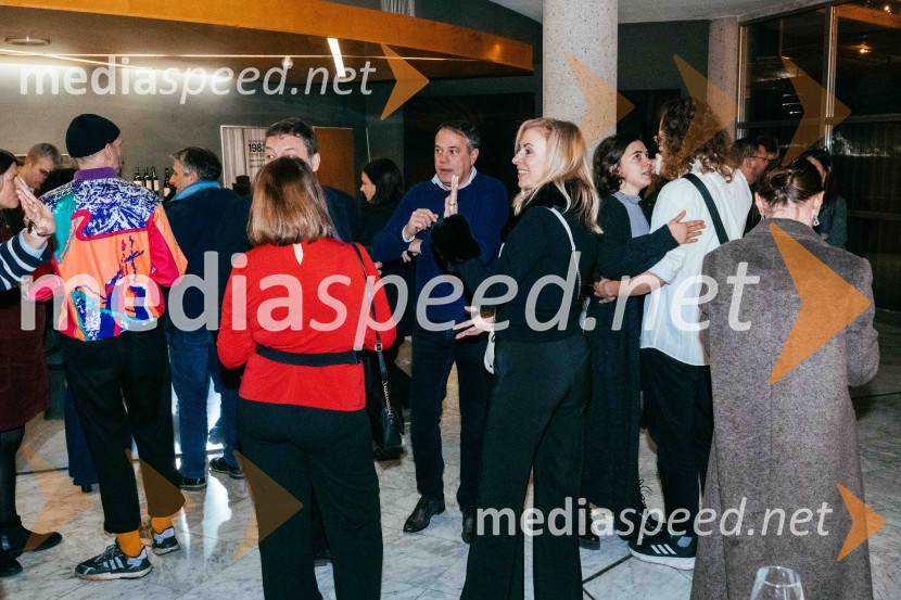 Avtorski projekt 1983 - Transgeneracijska dokumentarna fikcija v SNG Nova Gorica