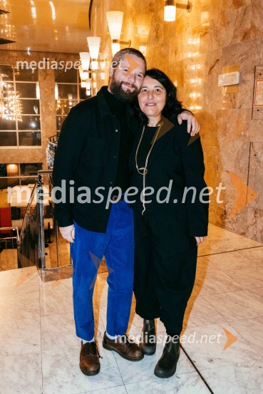 Avtorski projekt 1983 - Transgeneracijska dokumentarna fikcija v SNG Nova Gorica