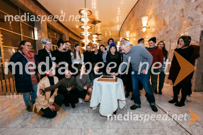 Avtorski projekt 1983 - Transgeneracijska dokumentarna fikcija v SNG Nova Gorica