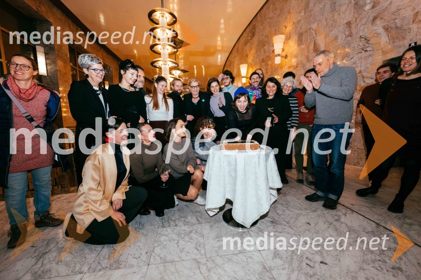 Avtorski projekt 1983 - Transgeneracijska dokumentarna fikcija v SNG Nova Gorica