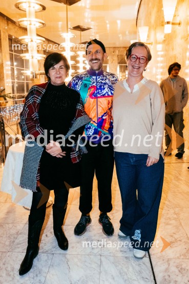 Avtorski projekt 1983 - Transgeneracijska dokumentarna fikcija v SNG Nova Gorica