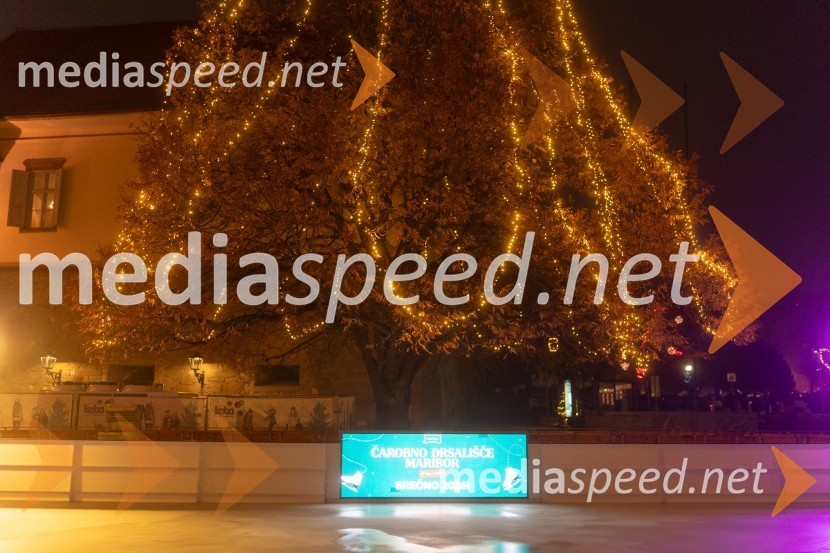 Čarobno drsališče v Mariboru