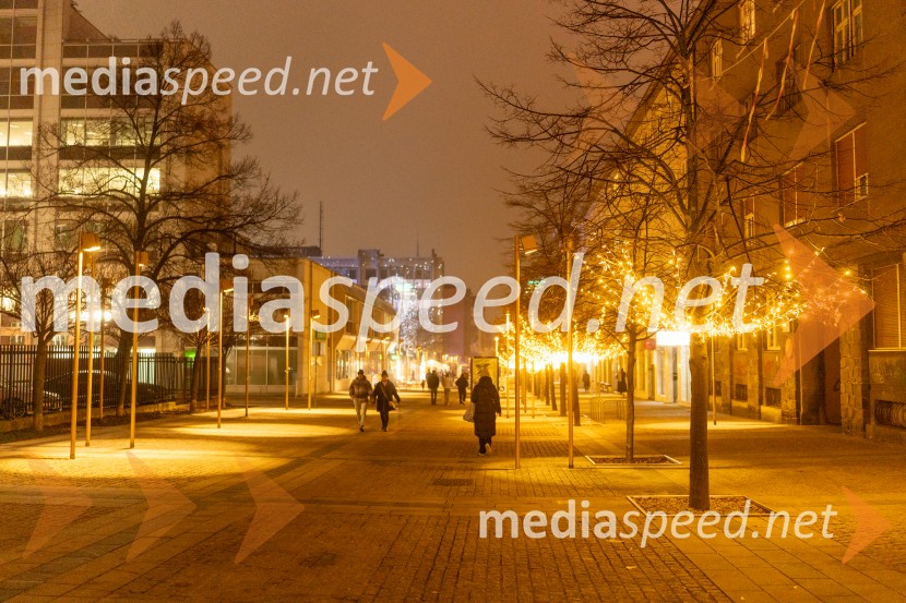 Čarobno drsališče v Mariboru