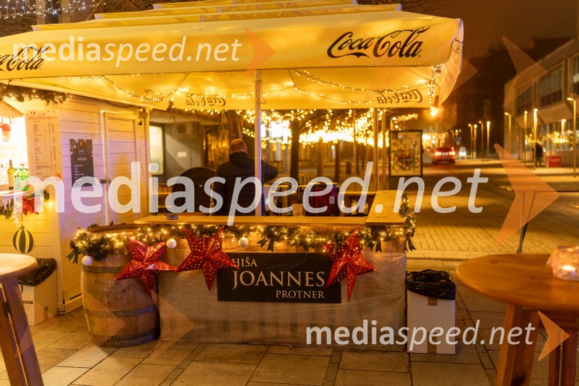 Čarobno drsališče v Mariboru