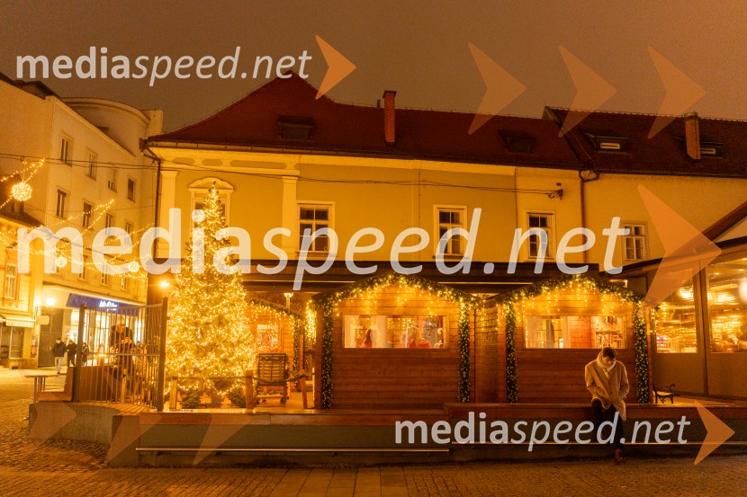 Čarobno drsališče v Mariboru