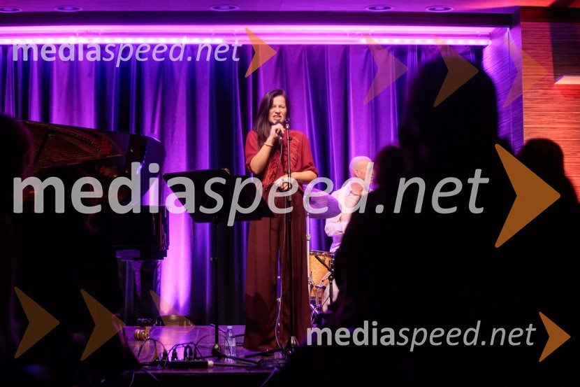 Patetico z novim projektom Armadilo: glasbena izkušnja ranljivosti in moči