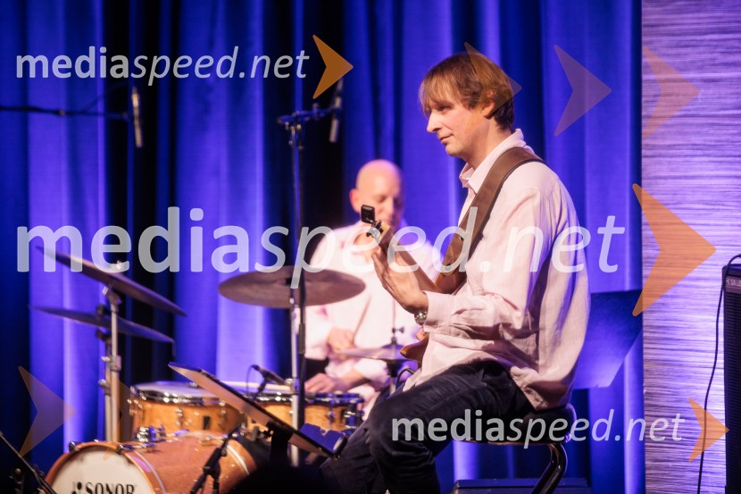 Patetico z novim projektom Armadilo: glasbena izkušnja ranljivosti in moči