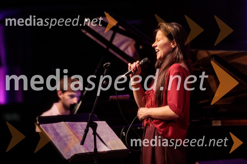 Patetico z novim projektom Armadilo: glasbena izkušnja ranljivosti in moči