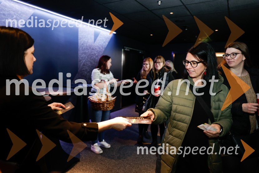 Praznični Ladies Night s filmom Hišna pomočnica, Cineplexx