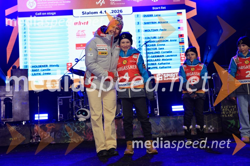FIS SP v smučanju za ženske Kranjska Gora 2026 podelitev najboljšim v veleslalomu in žreb za slalom