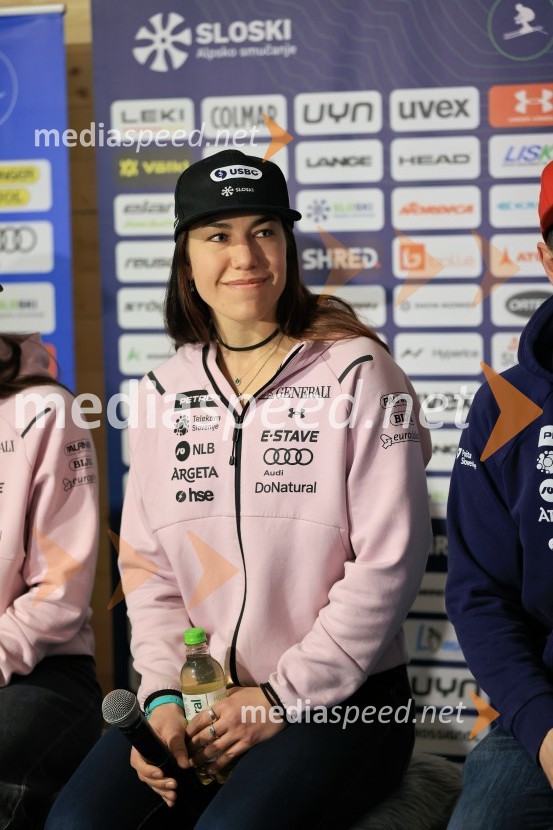  Lila Lapanja, smučarkaFIS SP v smučanju za ženske Kranjska Gora 2026 - Novinarska konferenca pred tekmo