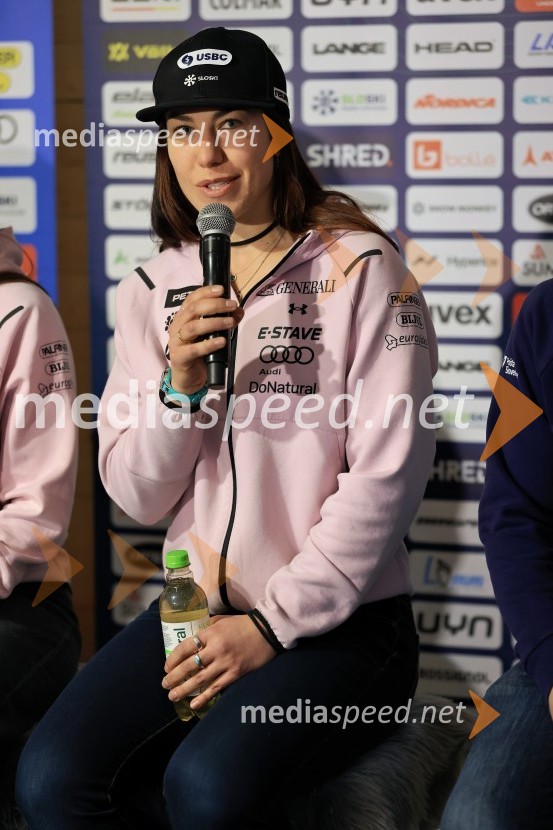  Lila Lapanja, smučarkaFIS SP v smučanju za ženske Kranjska Gora 2026 - Novinarska konferenca pred tekmo