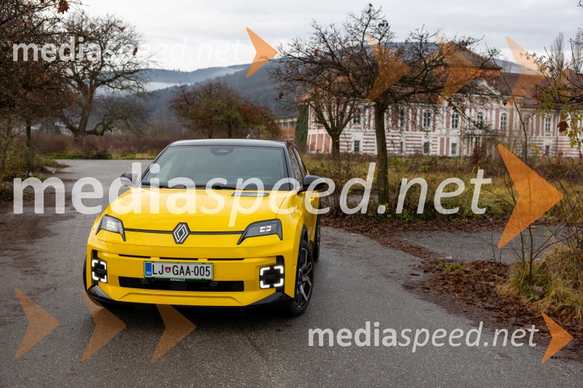 Renault 5: ICONIC CINQ 150 COMFORT RANGE