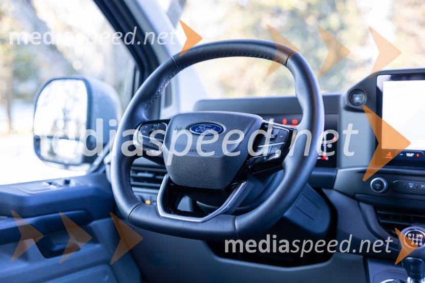 Ford Transit Custom Trail 2.0 TDCi