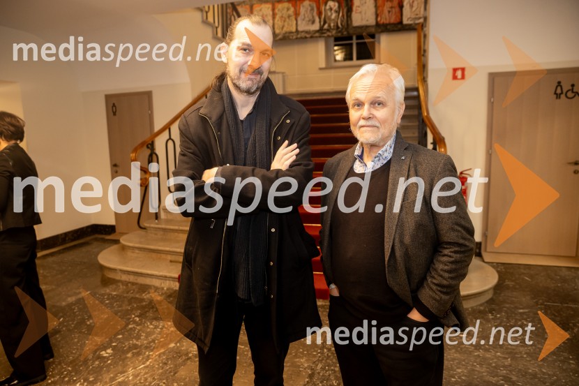 Hlapci - dokumentarec za prihodnost: krstna uprizoritev sodobne reinterpretacije Cankarja