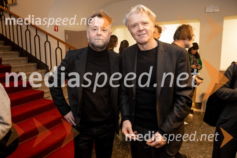 Hlapci - dokumentarec za prihodnost: krstna uprizoritev sodobne reinterpretacije Cankarja