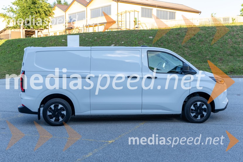 FORD E-TRANSIT CUSTOM FURGON