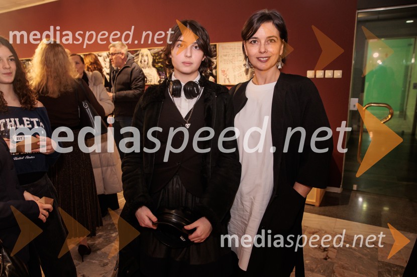 Cankarjev dom: Zločin v blatnem dolu