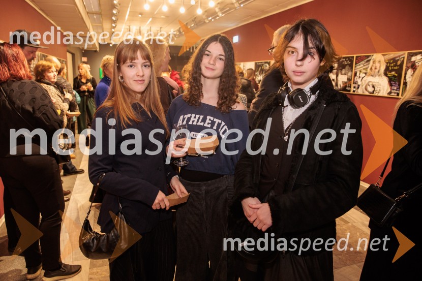 Cankarjev dom: Zločin v blatnem dolu