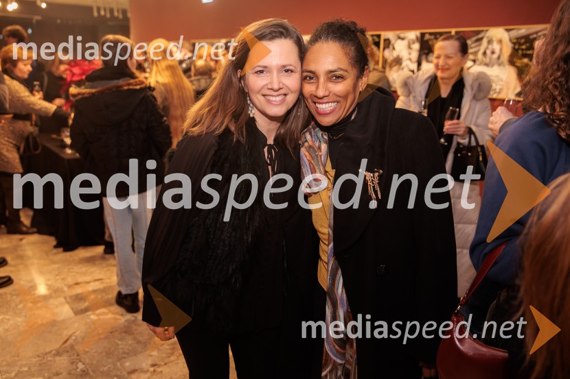 Cankarjev dom: Zločin v blatnem dolu