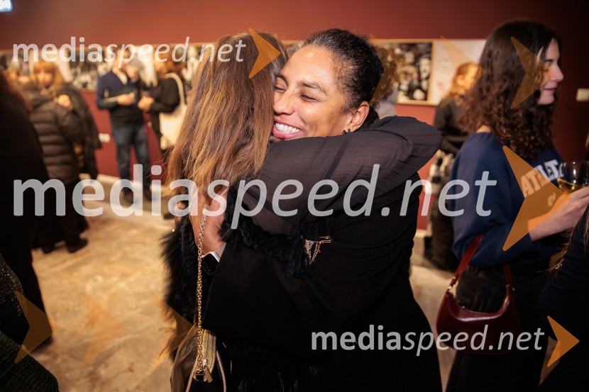 Cankarjev dom: Zločin v blatnem dolu